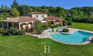 Maison 10 Pièces 290 m² à vendre à Aix-en-Provence (13100)