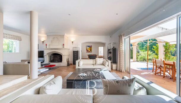 Villa / Maison 10 pièces  à vendre Aix-en-Provence 13100