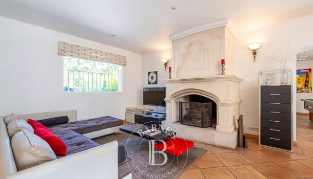 Villa / Maison 10 pièces  à vendre Aix-en-Provence 13100