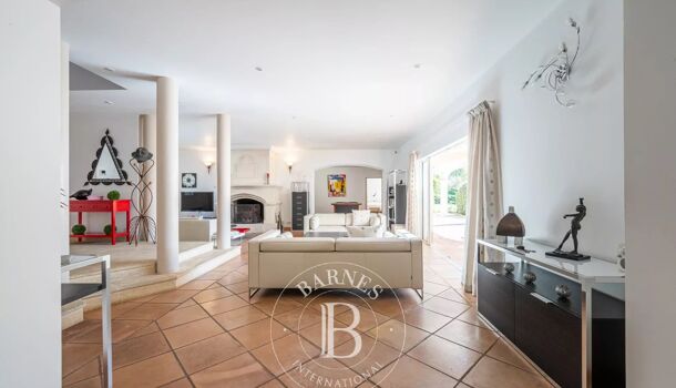 Villa / Maison 10 pièces  à vendre Aix-en-Provence 13100