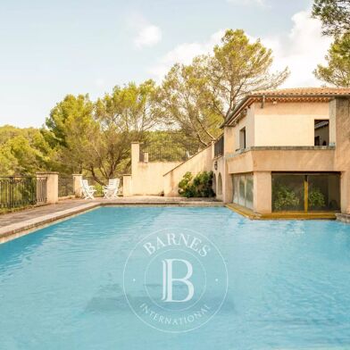 Maison 15 pièces 2295000 €