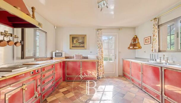 Villa / Maison 15 pièces  à vendre Aix-en-Provence 13100