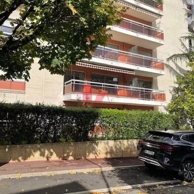 Appartement 3 pièces 499000 €