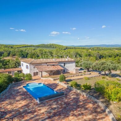 Maison 9 pièces 1590000 €