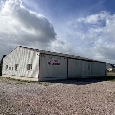 Local industriel  2000 €