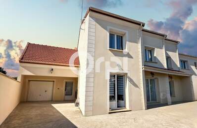 Maison À Vendre — photo du bien