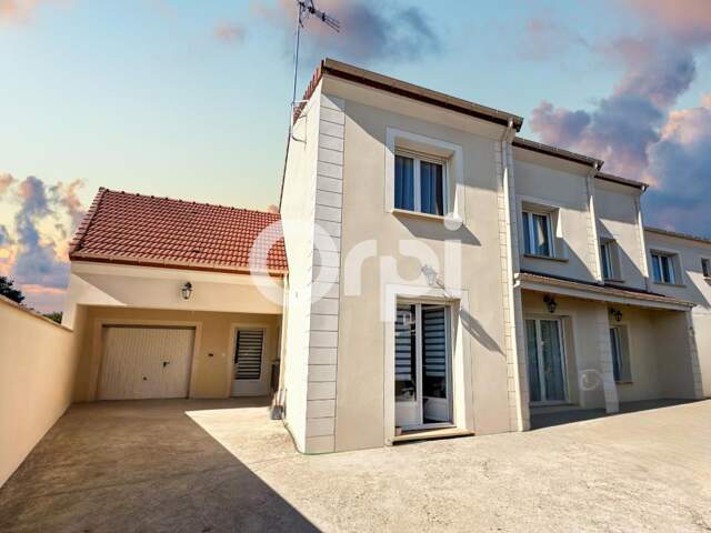 Maison À Vendre — photo du bien