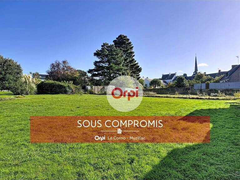 AMBON Centre, superbe terrain constructible de 787 m² à viabiliser, rare et unique — photo 1