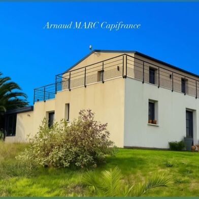 Maison 7 pièces 384800 €