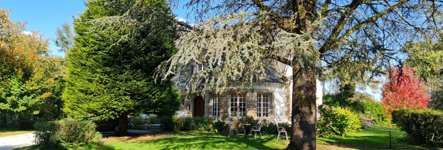 Maison 10 Pièces 300 m² à vendre à Le Faouët (56320)