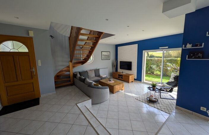 LOCMALO MAISON RÉCENTE AVEC VIE DE PLAIN PIED DE 5 PIÈCES 130 M² PARCELLE DE 2000M² CLÔTURÉE — photo 5