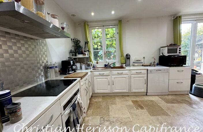 Dpt SARTHE (72), à vendre LA FERTE-BERNARD - PROPRIÉTÉ  P6 de 136 m² - Terrain de 1228 M² — photo 3