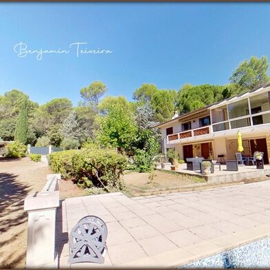 Maison 7 pièces 499000 €