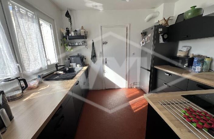 Vente maison 6 pièces 90 m² Combs-la-Ville (77380) — photo 5