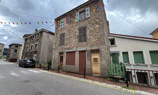 Immeuble  300 m² à vendre à La Valla-en-Gier (42131)