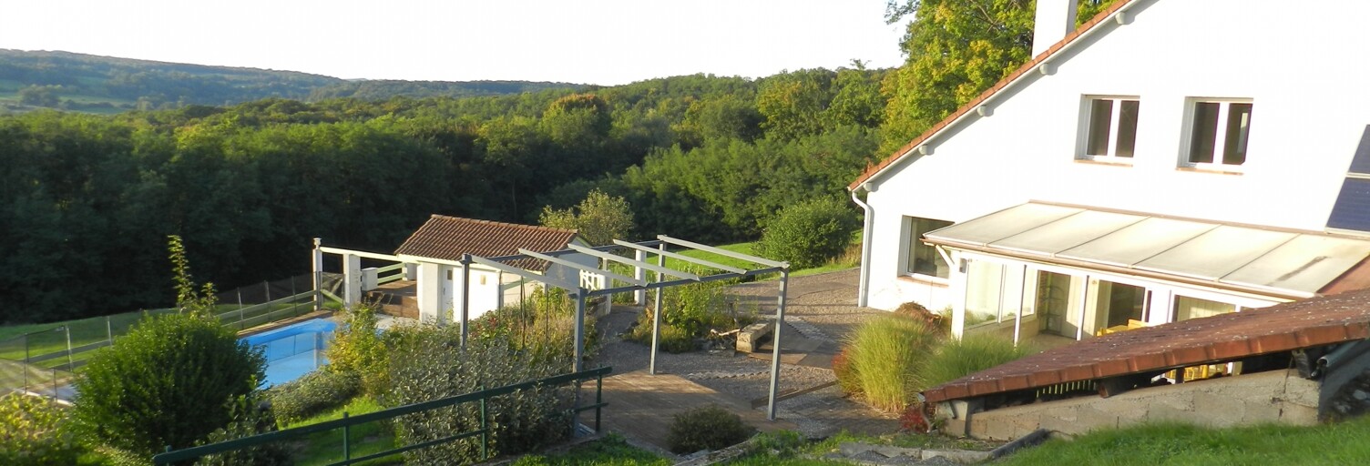 Maison 9 Pièces 240 m² à vendre à Saint-Rémy-en-Comté (70160)