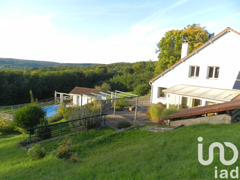 Vente Maison/villa 9 pièces — photo 1