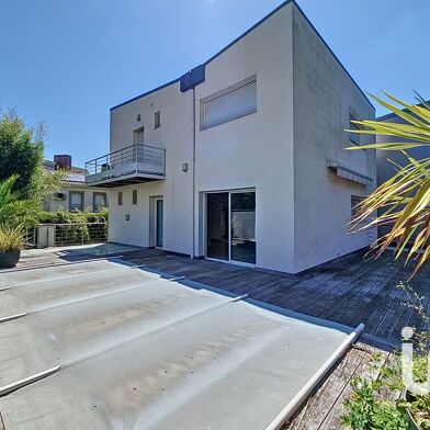 Maison 7 pièces 719000 €