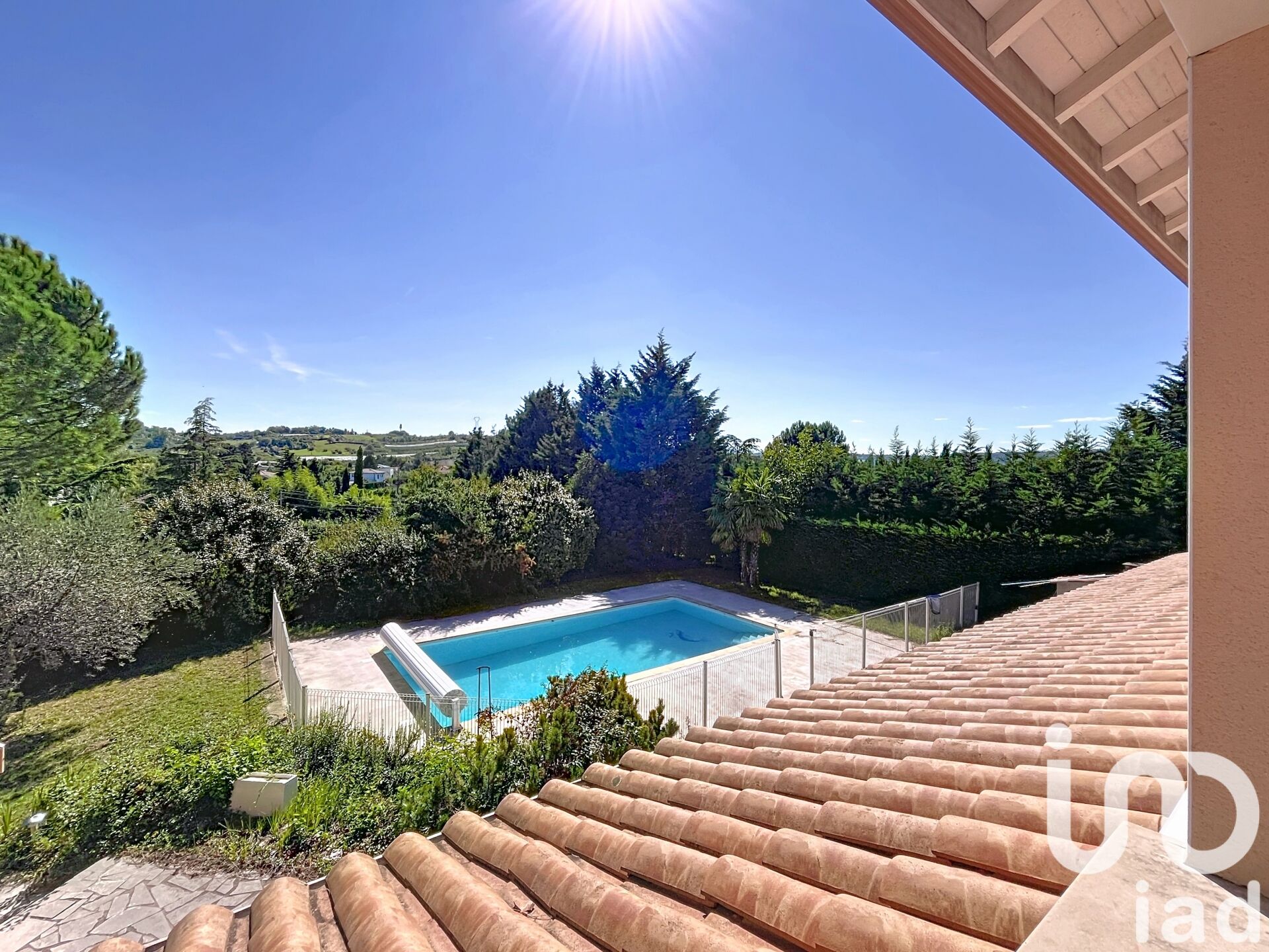 Vente Maison/villa 8 pièces - Photo 2