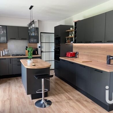 Maison 8 pièces 350000 €