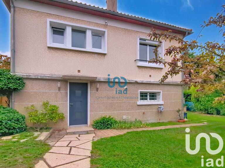 Vente Maison/villa 8 pièces — photo 1