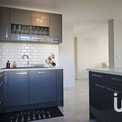 Appartement 4 pièces 153500 €