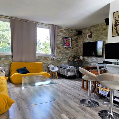 Appartement 5 pièces 270000 €