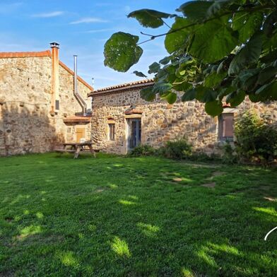 Maison 11 pièces 299900 €