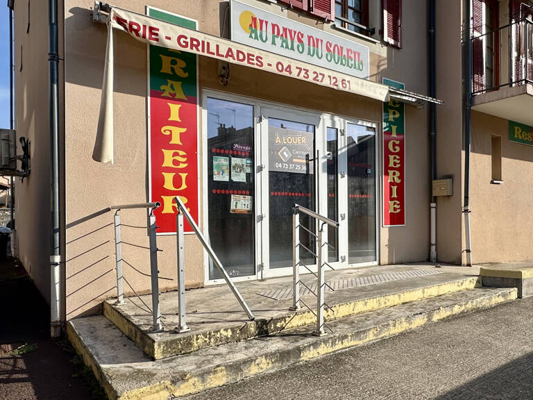 Murs commerciaux centre Aubière — photo 1