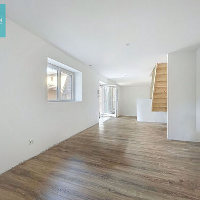 Appartement 3 pièces 244000 €