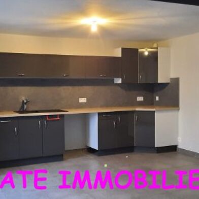 Maison 5 pièces 800 €