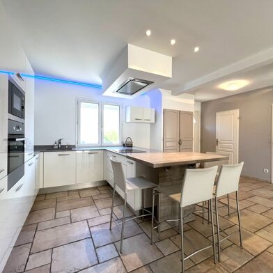 Appartement 4 pièces 349000 €