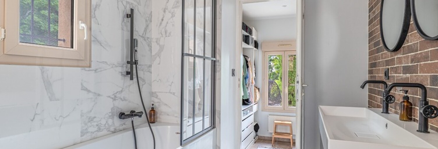 Maison 8 Pièces 245 m² à vendre à Sainte-Foy-lès-Lyon (69110)