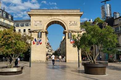 Appartement 6 pièces 456900 €