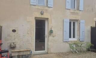 Immeuble  295 m² à vendre à Essouvert (17400)