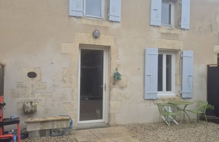 Immeuble à vendre SAINT DENIS DU PIN (17) — photo 2