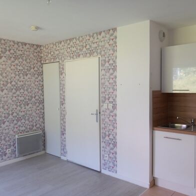 Appartement 1 pièces 93923 €