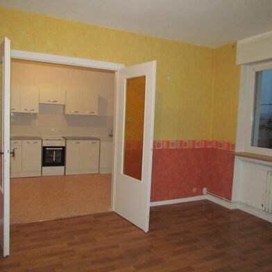 Appartement 3 pièces 930 €