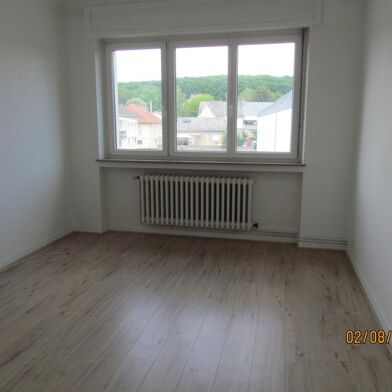 Appartement 3 pièces 930 €