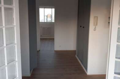 Appartement 4 pièces 1050 €