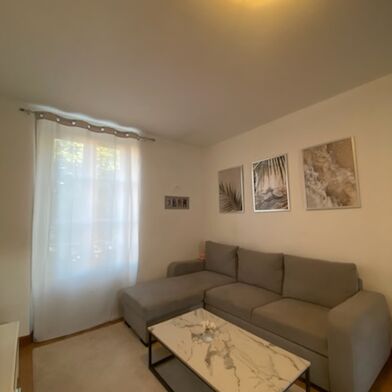 Appartement 2 pièces 530 €