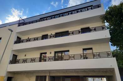 Appartement 3 pièces 800 €