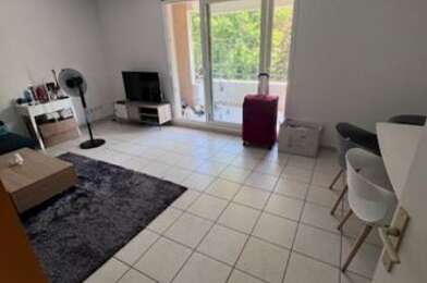 Appartement 2 pièces 940 €