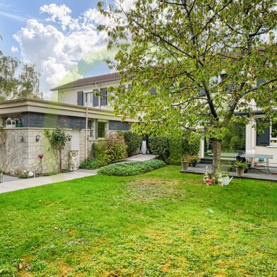 Maison 8 pièces 1040000 €