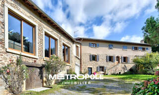 Maison 10 Pièces 323 m² à vendre à Saint-Forgeux (69490)