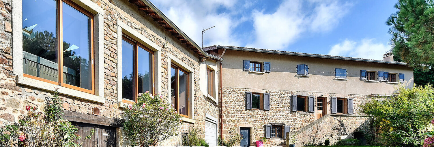 Maison 10 Pièces 323 m² à vendre à Saint-Forgeux (69490)