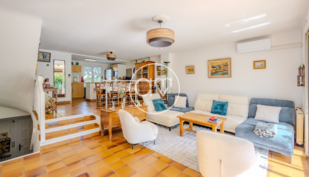 Villa / Maison 4 pièces  à vendre Hyères 83400