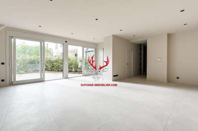 Appartement 3 pièces 2300 €