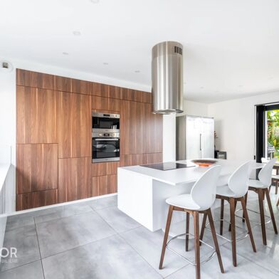 Maison 4 pièces 495000 €