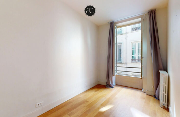 LYON 2 - Coeur  presqu'île dans superbe copropriété - Bel app — photo 5